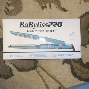 BaByliss PRO Nano Titanium 1.75 Inch Digital Ionic Flat Iron
